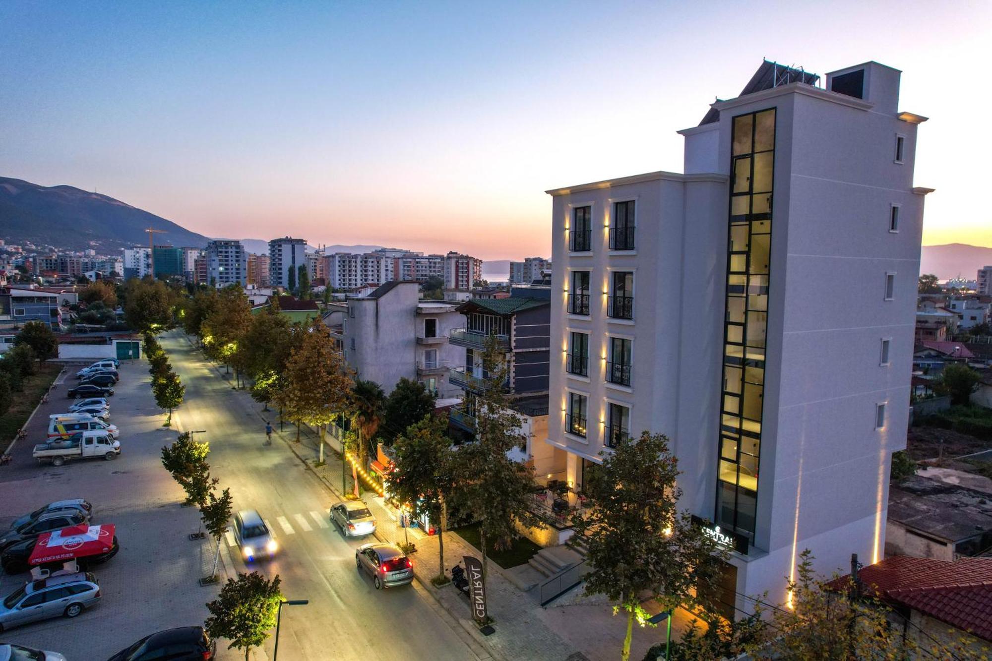 Hotel Central Vlora Kültér fotó