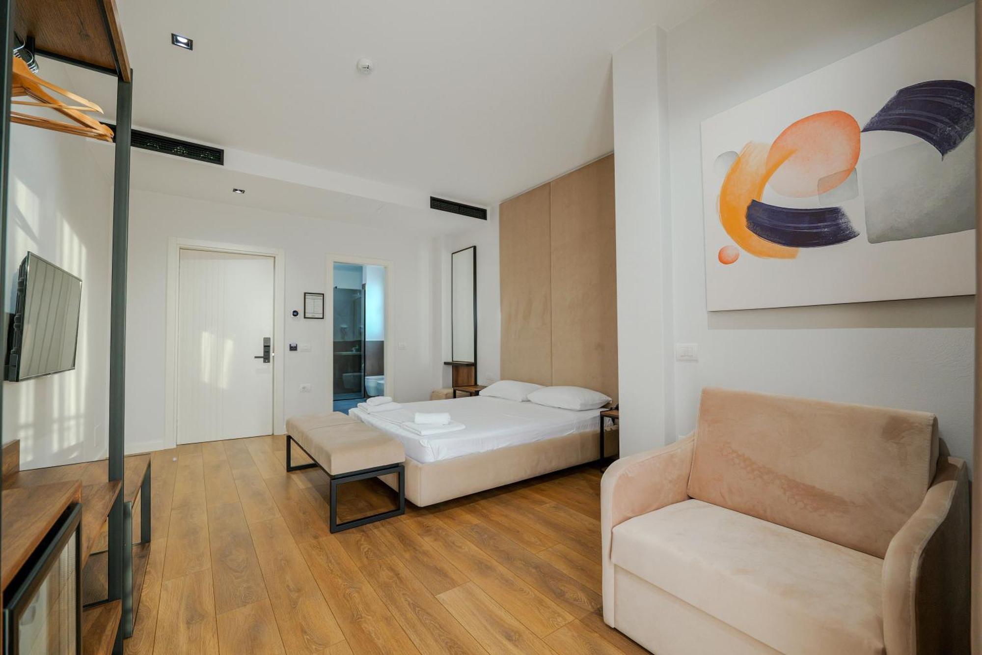 Hotel Central Vlora Kültér fotó